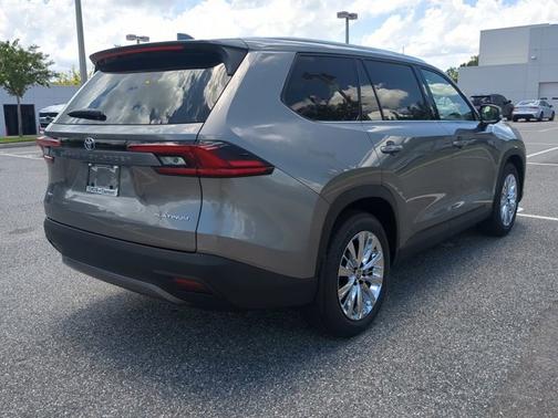 2025 Toyota Grand Highlander Platinum