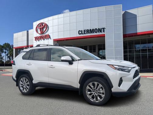2025 Toyota RAV4 XLE Premium