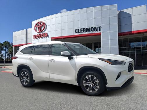 2021 Toyota Highlander XLE