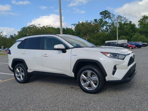 2021 Toyota RAV4 Hybrid XLE Premium