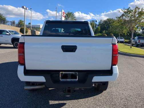2025 Toyota Tacoma SR5