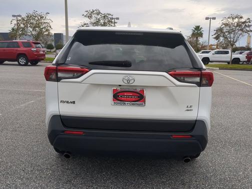 2021 Toyota RAV4 LE