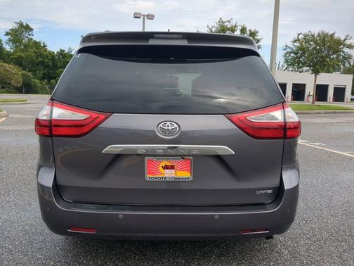 2017 Toyota Sienna Limited