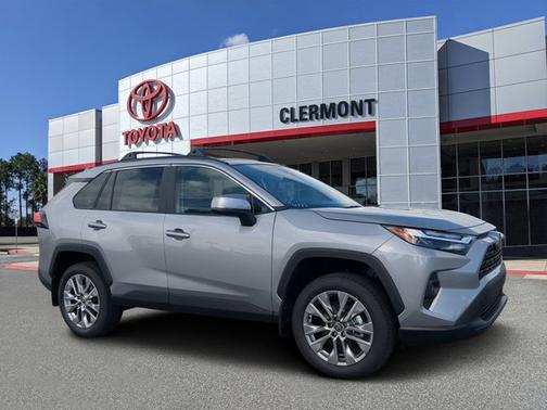 2025 Toyota RAV4 XLE Premium