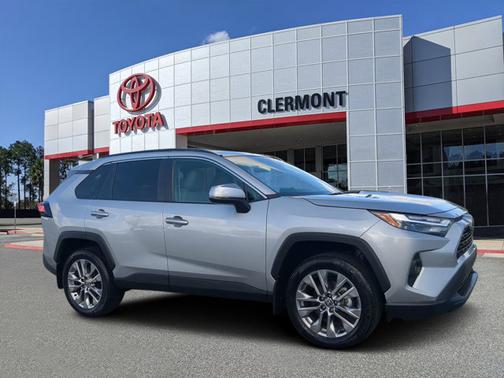 2024 Toyota RAV4 XLE Premium