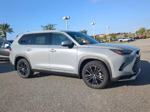 2026 Toyota Grand Highlander Hybrid MAX Platinum