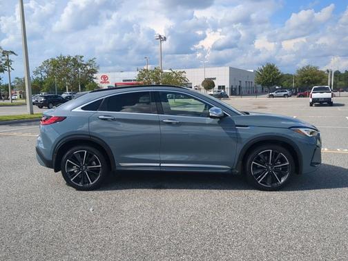 2022 INFINITI QX55 ESSENTIAL