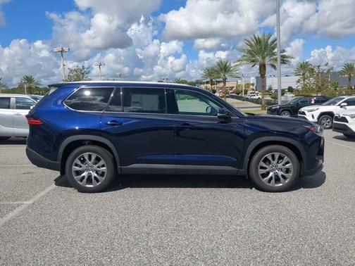 2025 Toyota Grand Highlander Hybrid Limited