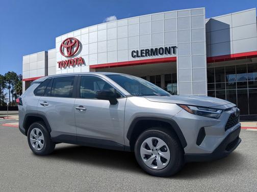 2025 Toyota RAV4 LE