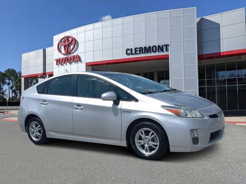 2010 Toyota Prius III