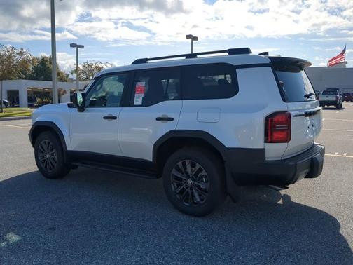 2026 Toyota Land Cruiser Base