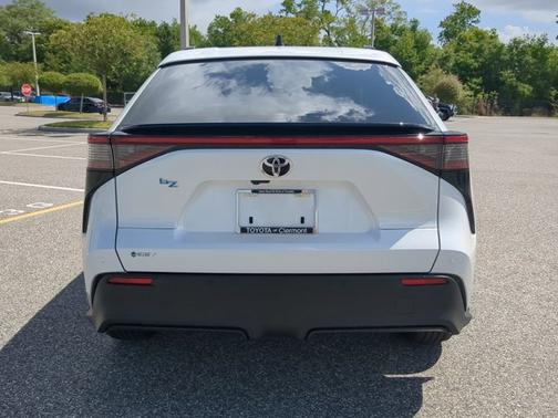 Wind Chill Prl 2026 Toyota bZ XLE Plus