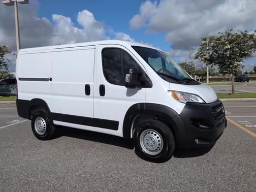 Bright White Clearcoat 2025 RAM ProMaster 1500 Low Roof
