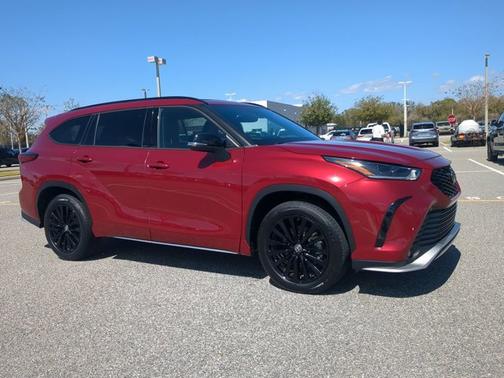 2023 Toyota Highlander XSE