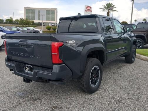 2025 Toyota Tacoma TRD Off Road