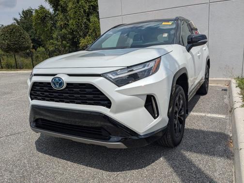 2024 Toyota RAV4 Hybrid XSE