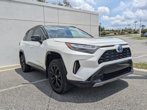 2024 Toyota RAV4 Hybrid XSE