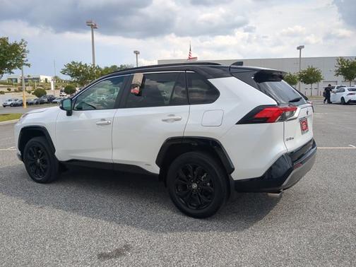 2024 Toyota RAV4 Hybrid XSE