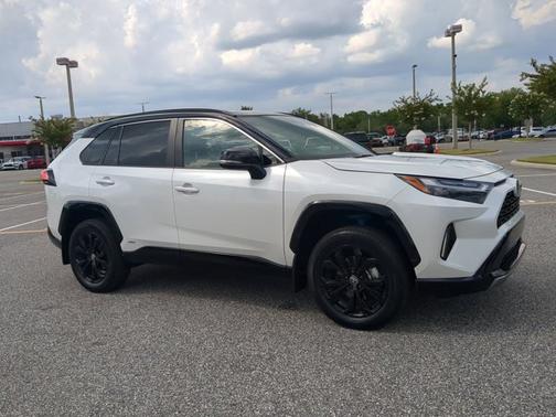 2024 Toyota RAV4 Hybrid XSE