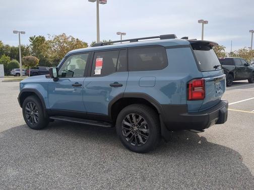 2026 Toyota Land Cruiser Base