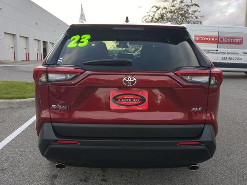 2023 Toyota RAV4 XLE