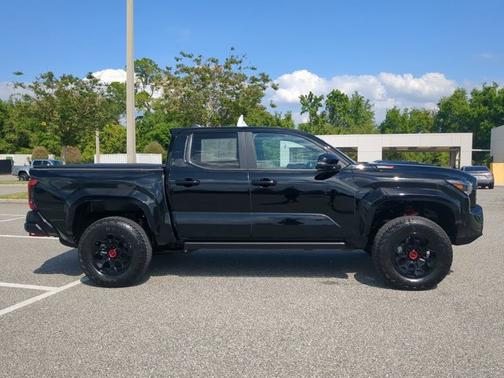 2024 Toyota Tacoma TRD Pro