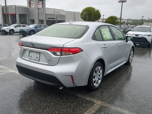 2025 Toyota Corolla Hybrid LE