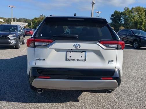 2025 Toyota RAV4 Hybrid XSE