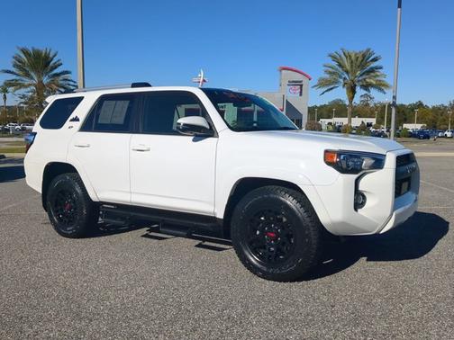2022 Toyota 4Runner SR5 Premium