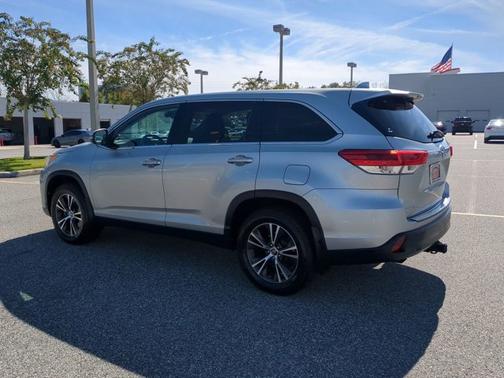 2019 Toyota Highlander LE Plus