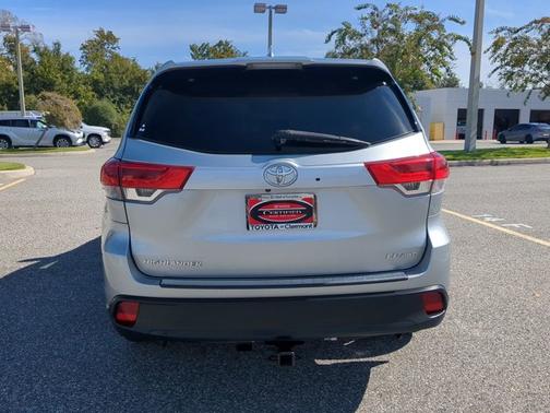 2019 Toyota Highlander LE Plus