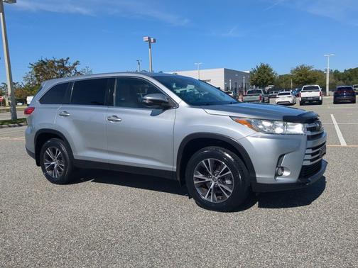 2019 Toyota Highlander LE Plus