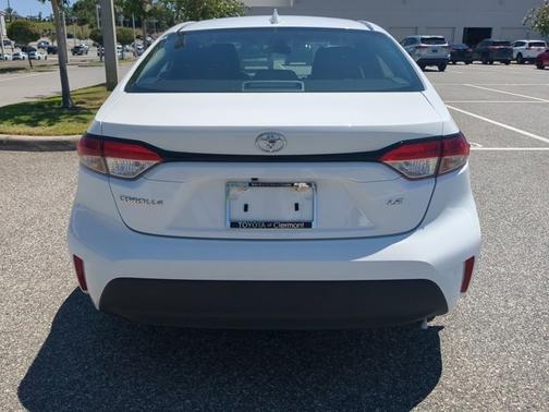 Ice 2026 Toyota Corolla LE
