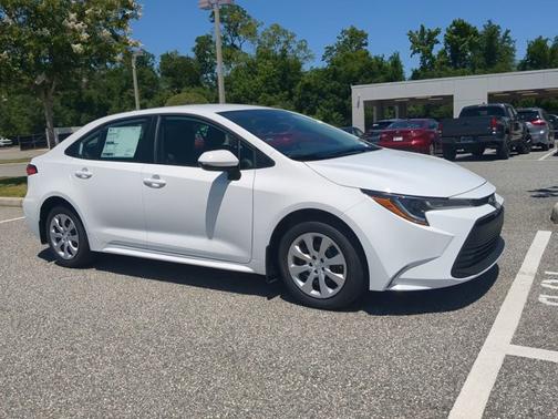 Ice 2026 Toyota Corolla LE