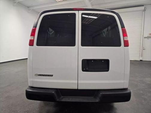 2019 Chevrolet Express 3500 LS