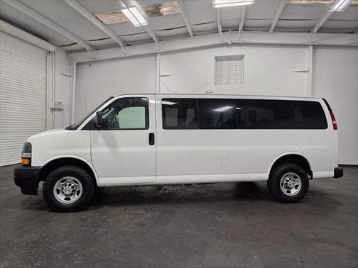 2019 Chevrolet Express 3500 LS