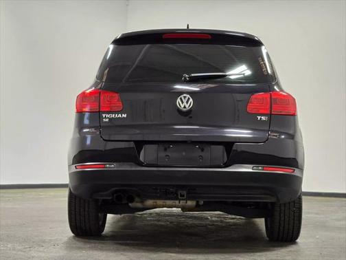 2016 Volkswagen Tiguan SE