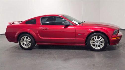 2005 Ford Mustang GT