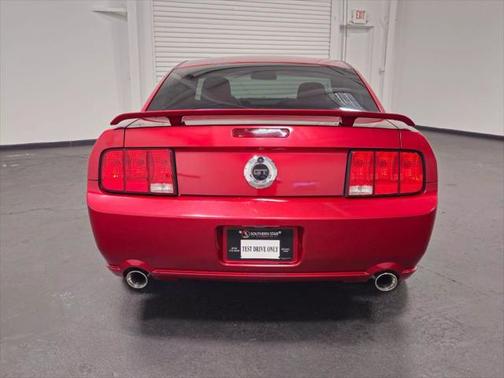 2005 Ford Mustang GT