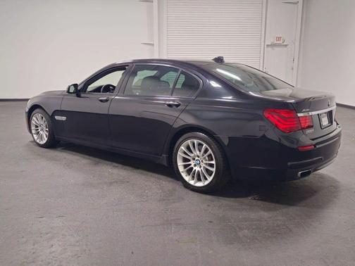 2014 BMW 750 Li