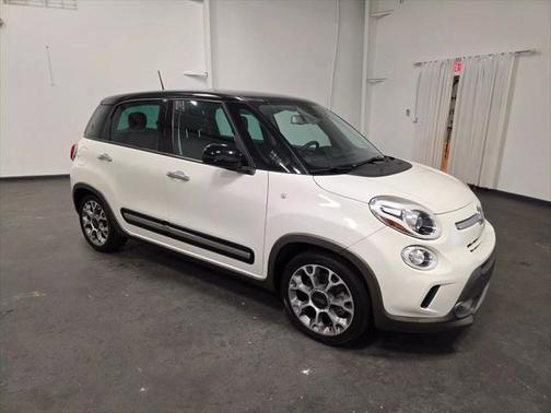 2017 FIAT 500L Trekking