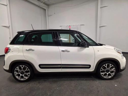 2017 FIAT 500L Trekking