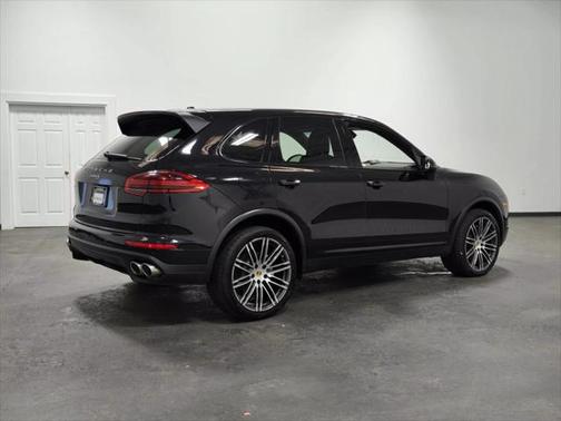 2018 Porsche Cayenne S