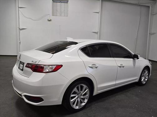 2017 Acura ILX AcuraWatch Plus Package