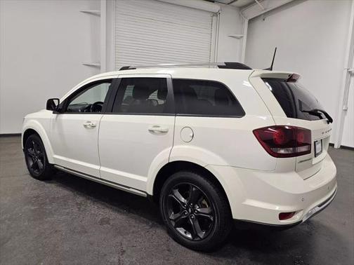 2020 Dodge Journey Crossroad