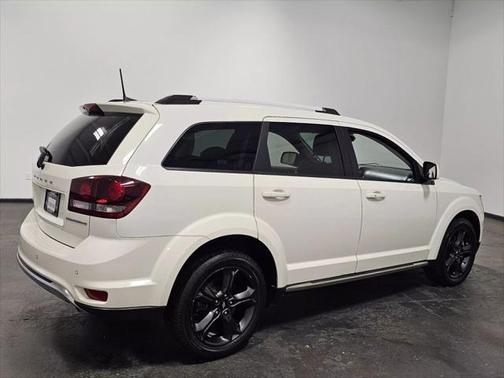 2020 Dodge Journey Crossroad