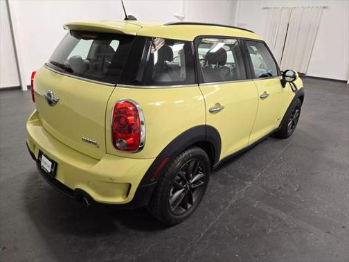 2012 MINI Cooper S Countryman Base