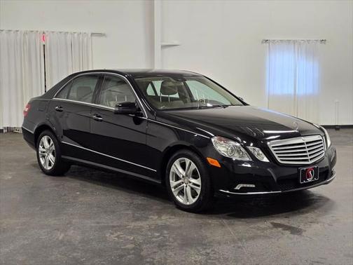 2010 Mercedes-Benz E-Class E 350 4MATIC Sedan 4D