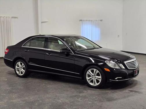 2010 Mercedes-Benz E-Class E 350 4MATIC Sedan 4D