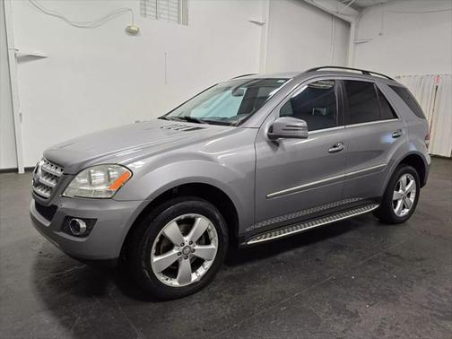 2011 Mercedes-Benz M-Class 4MATIC